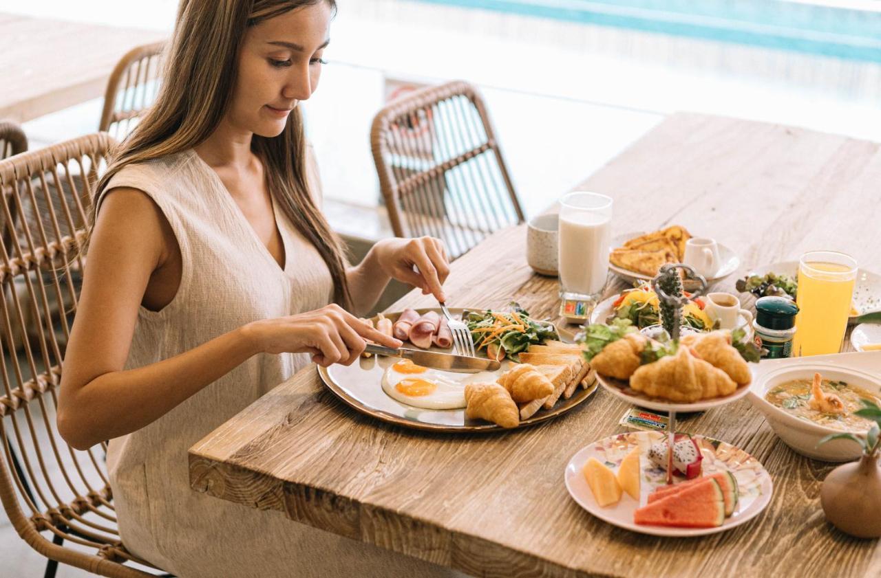 Glory Wabi Sabi Hotel 清迈古城荣耀侘寂酒店 Чиангмай Екстериор снимка