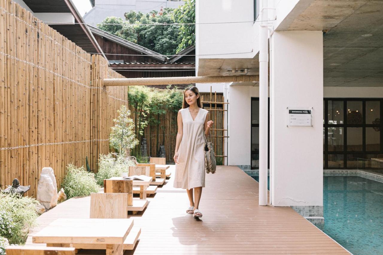 Glory Wabi Sabi Hotel 清迈古城荣耀侘寂酒店 Чиангмай Екстериор снимка