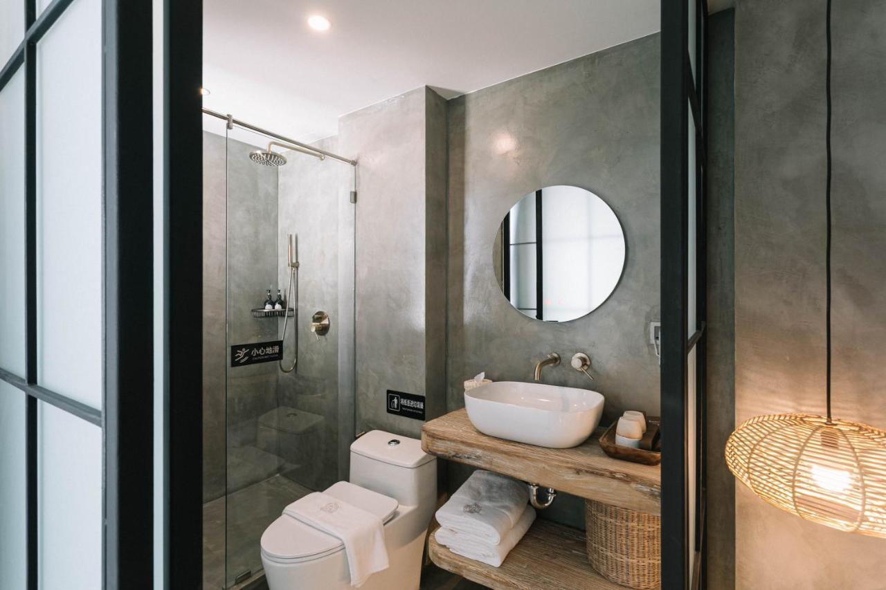 Glory Wabi Sabi Hotel 清迈古城荣耀侘寂酒店 Чиангмай Екстериор снимка