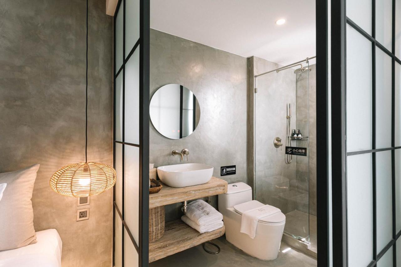 Glory Wabi Sabi Hotel 清迈古城荣耀侘寂酒店 Чиангмай Екстериор снимка