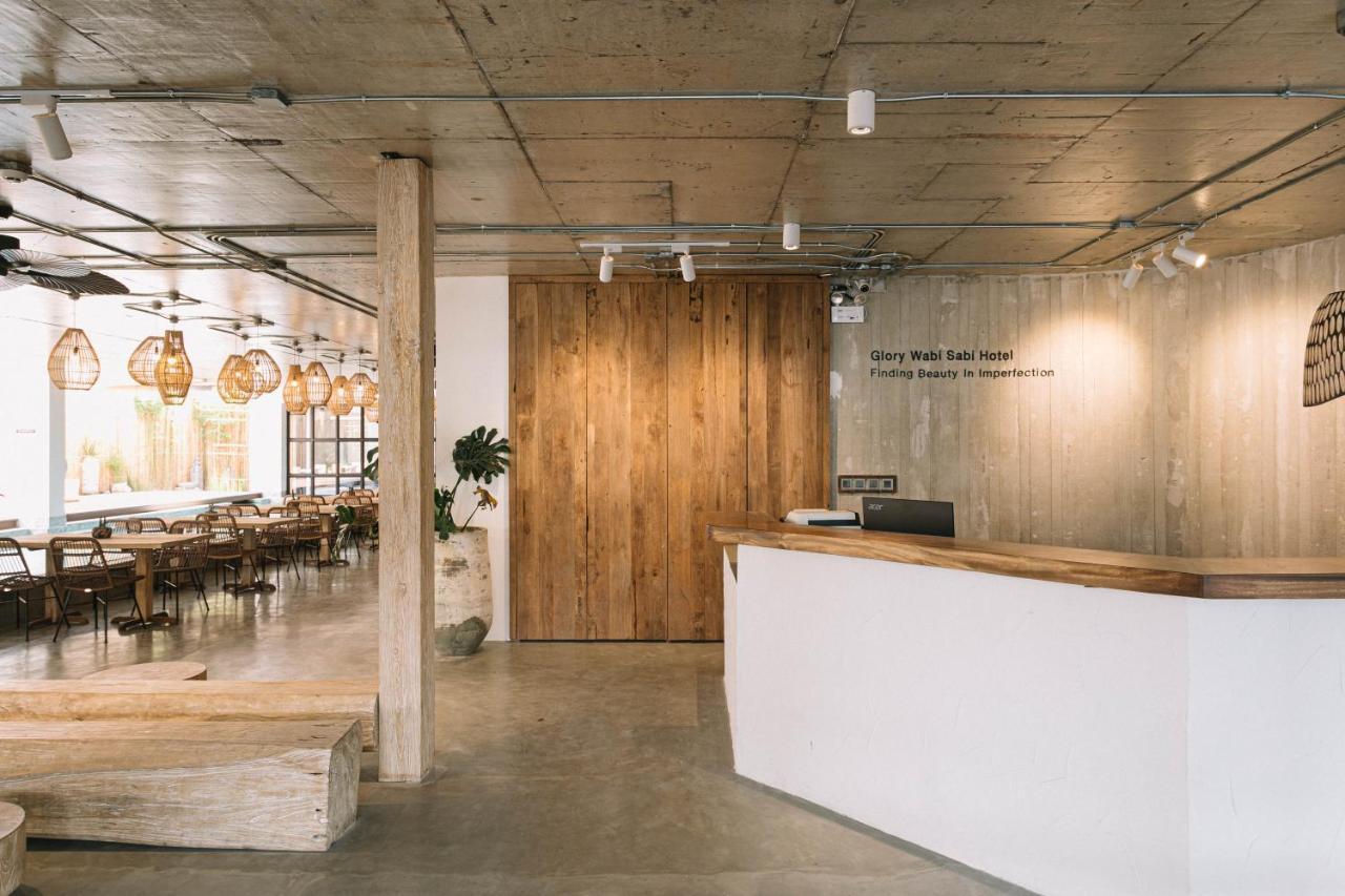 Glory Wabi Sabi Hotel 清迈古城荣耀侘寂酒店 Чиангмай Екстериор снимка